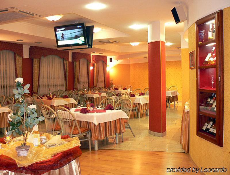 Hotel Calisia Калиш Ресторан фото