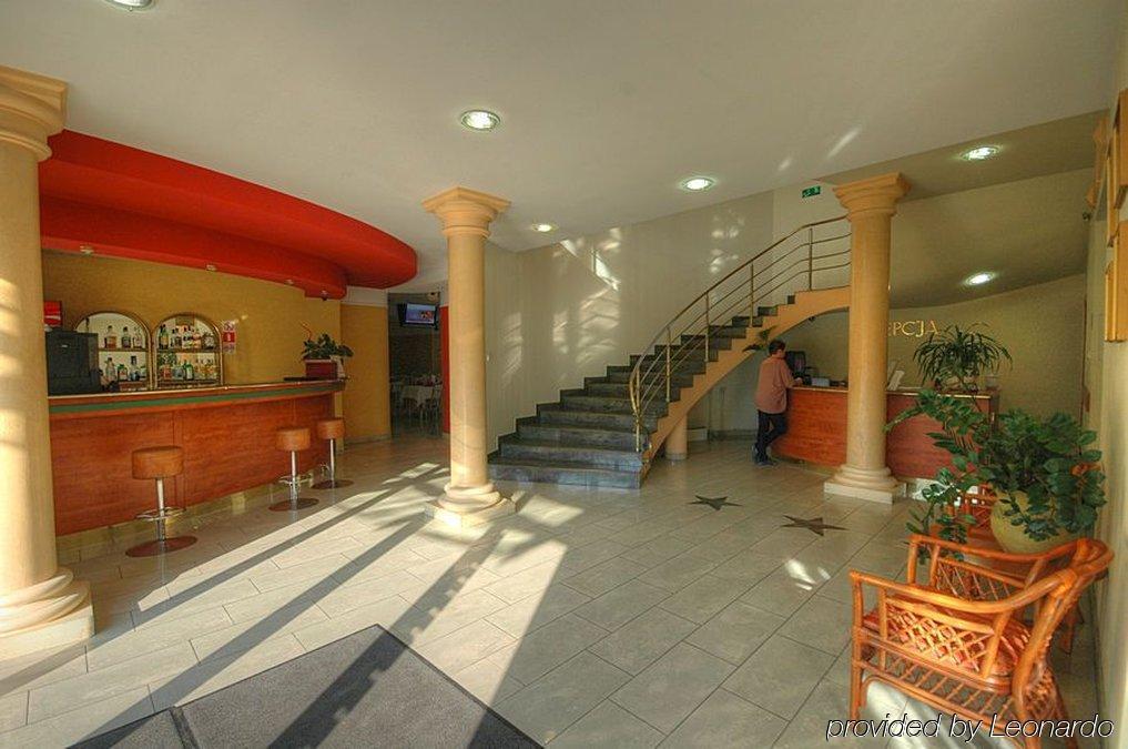 Hotel Calisia Калиш Интерьер фото